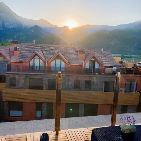 Apartament Duplex Amb Vistes Al Pirineu Catala Coll de Nargo Exterior photo