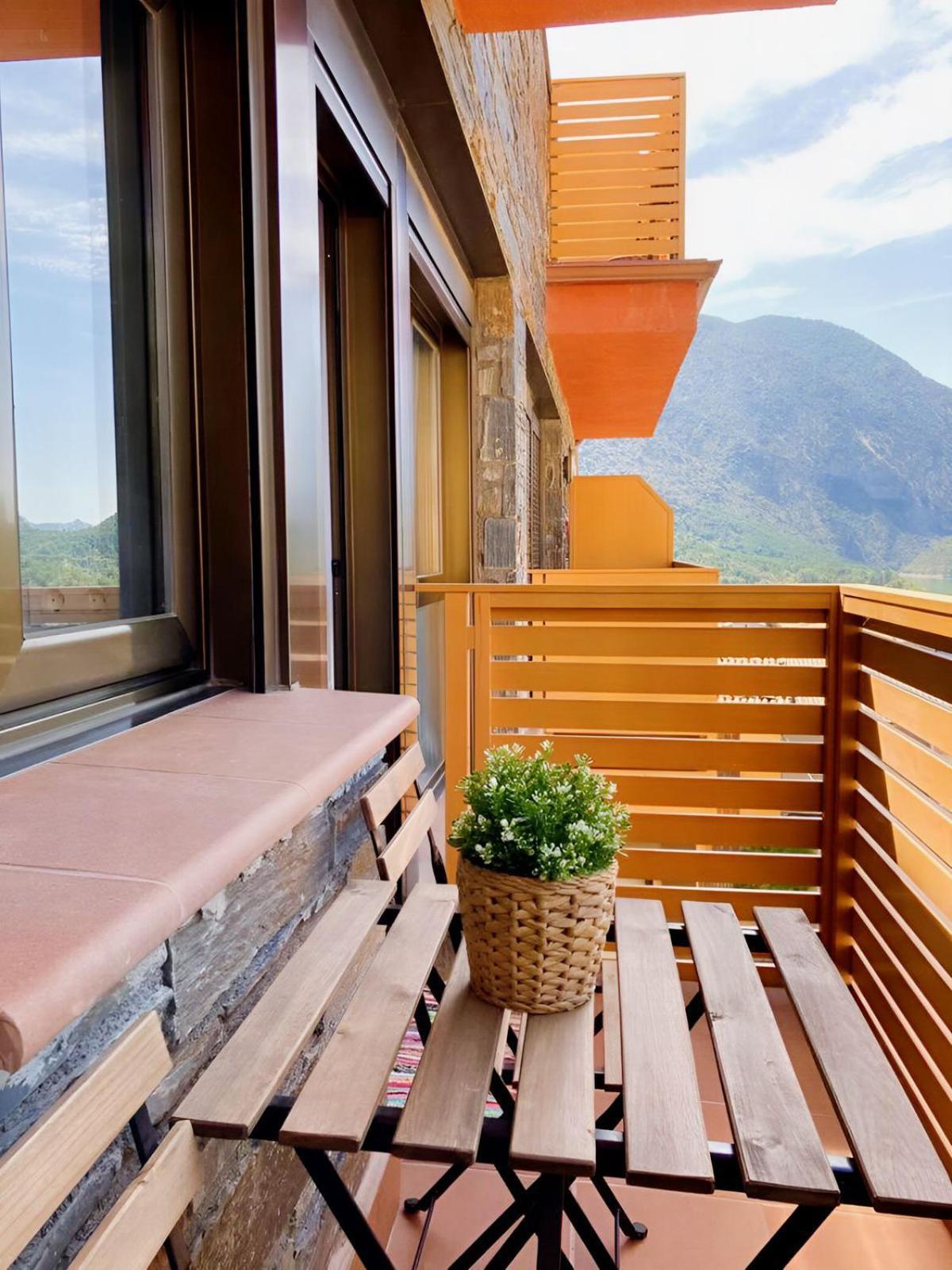 Apartament Duplex Amb Vistes Al Pirineu Catala Coll de Nargo Exterior photo